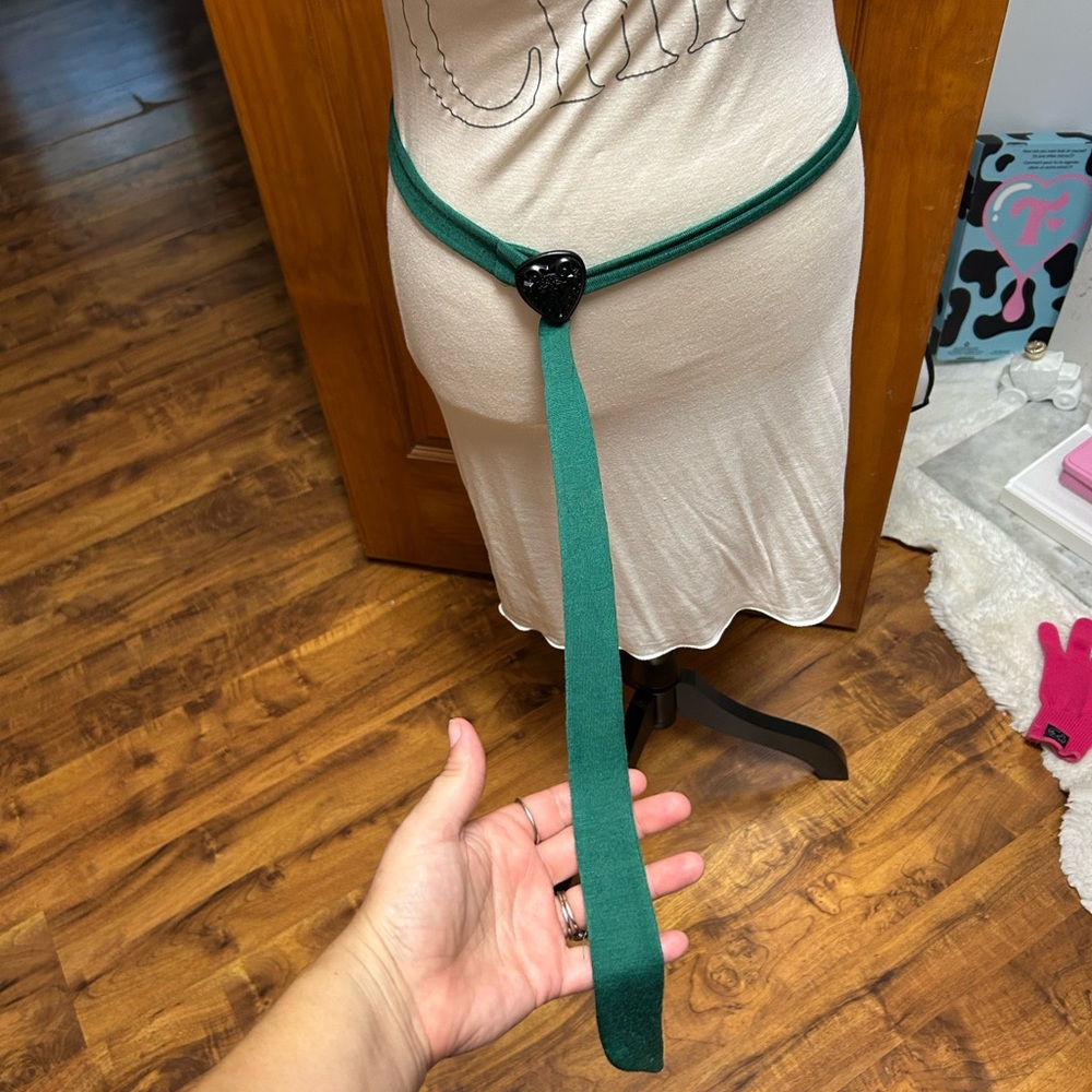 Authentic Gucci Rare Hysteria Black Heart & Teal Wool Adjustable Belt - Picture 12 of 15